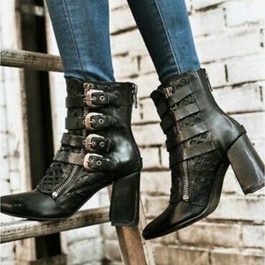 FreeBird Julia Boots